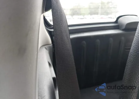 2013 Smart Fortwo Passion/Pure z USA, uszkodzony, nr VIN WMEEJ3BA3DK667103